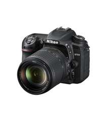 Nikon D7500 DSLR Camera with AF-S DX 18-140mm f/3.5-5.6G ED VR Lens