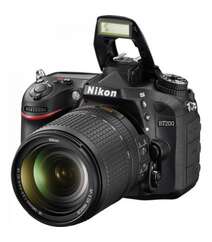 Nikon D7200 DSLR Camera With 18-140mm Lens