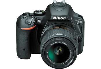 Nikon D5500 DSLR Camera with 18-55mm Lens Black