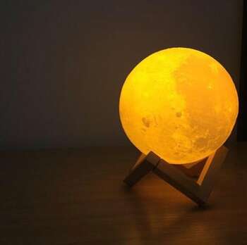 Moon  lampa