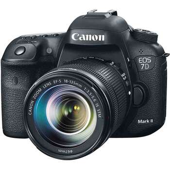 CANON EOS 7D MARK II DSLR CAMERA WITH 18-135MM F/3.5-5.6 STM LENS