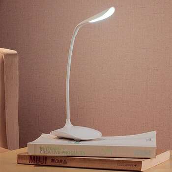 İncə dizaynlı masa lampası